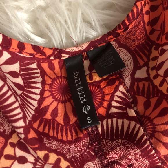 Geometric Print Tank - Picture 5 of 5